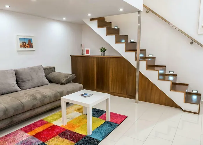 Prime Park Apartment